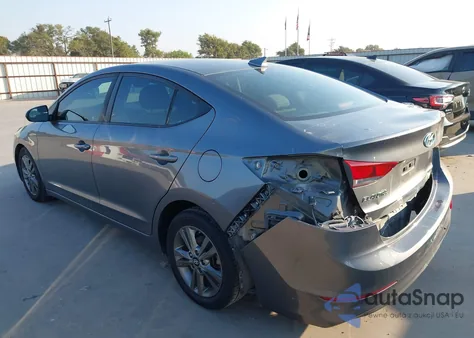 2018 Hyundai Elantra Value Edition z USA, uszkodzony, nr VIN 5NPD84LF8JH344729